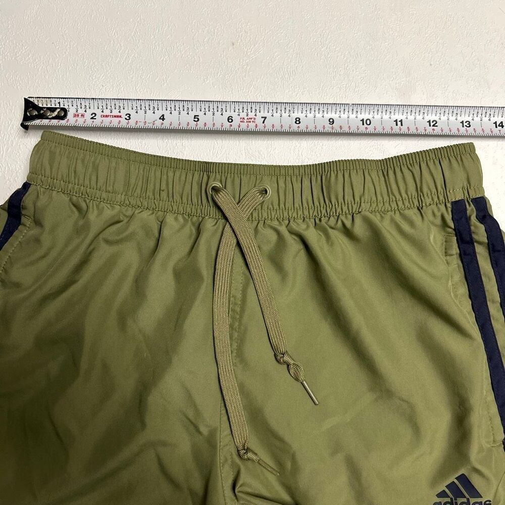 Adidas Women’s Olive Green Running Shorts Size Small Athleisure - Picture 5 of 7